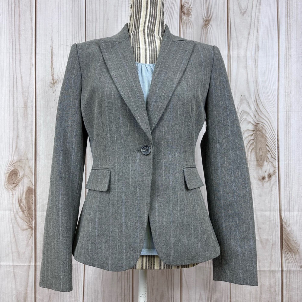 Tahari 2-Piece ASL Blazer & Top Professional Office Work Attire Gray Blue Size 4